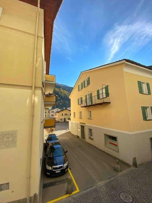 Casa Lalla Affittasi Nel Centro Di Poschiavo Eksteriør billede