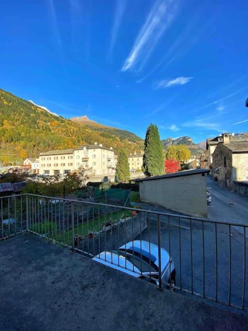 Casa Lalla Affittasi Nel Centro Di Poschiavo Eksteriør billede