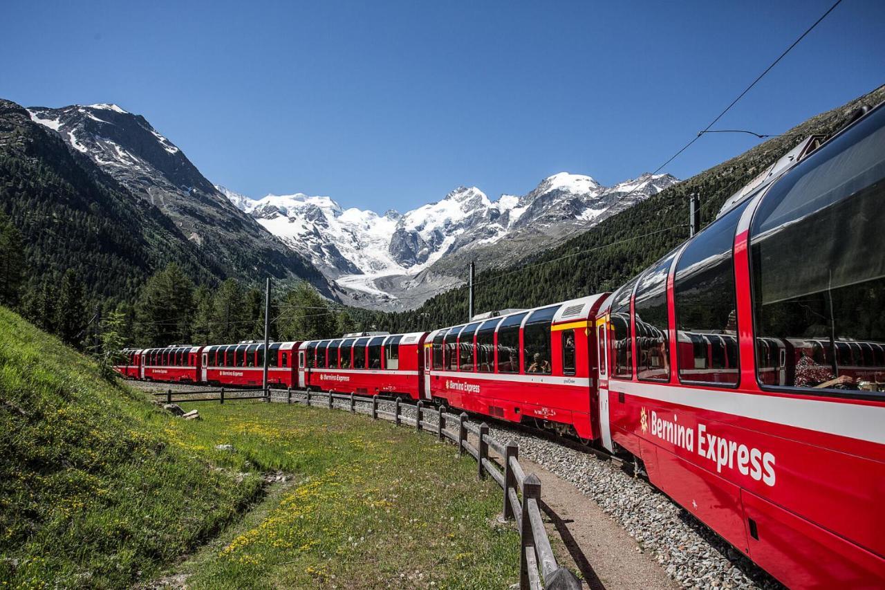 Casa Lalla Affittasi Nel Centro Di Poschiavo Eksteriør billede
